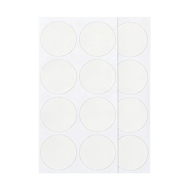 แผ่นแปะสิวรูปหัวใจน่ารักสำหรับการรักษา